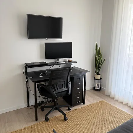 Spacious And Bright Only In August - Espacioso Y Luminoso Disponible Solo En Agosto Apartment *